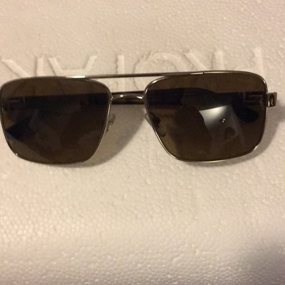 Versace sunglasses - Picture 3 of 4